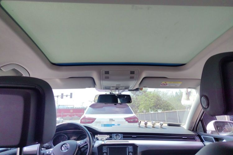 Used Volkswagen Magotan 2018 330TSI DSG Advanced Model
