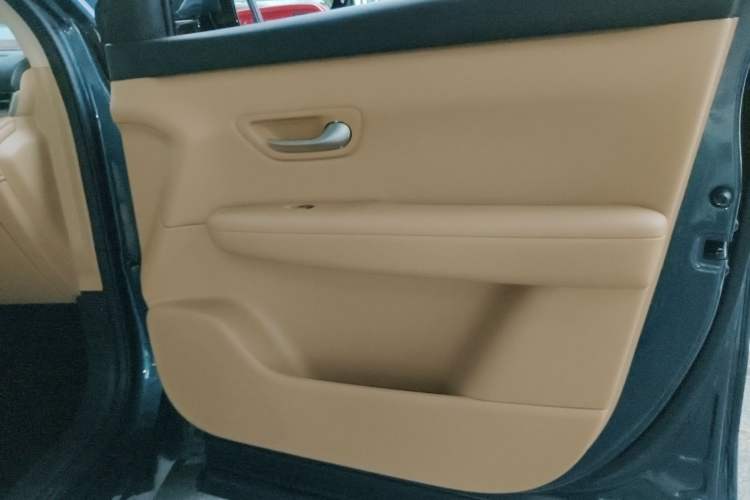 Used Landian E5 PLUS 2025 165 km Long-Range Version PLUS 5-Seater