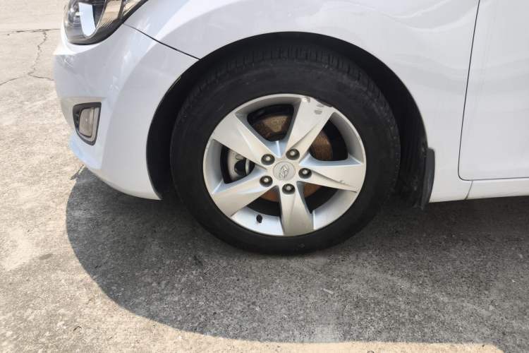 Used Hyundai Elantra (5th Generation / Langdong) 2013 1.6L Automatic Leading Model Exterior 4