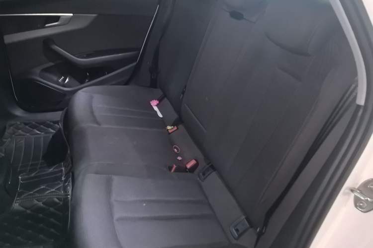 Used Audi A4L 2019 40 TFSI Ambition China VI