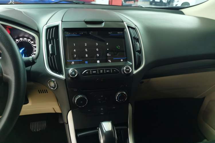 Used Ford Edge 2015 2.0T GTDi Two-Wheel-Drive Elite Edition