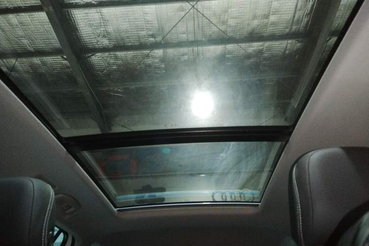 Used Volkswagen Tiguan L 2022 330TSI Automatic Two-Wheel Drive R-Line Enhanced Edition
