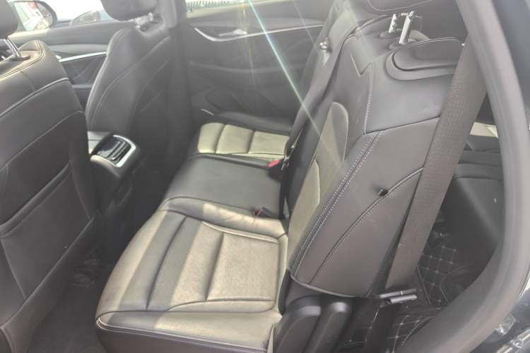 Used Buick Enclave 2020 28T Two-Wheel Drive Prestige Version