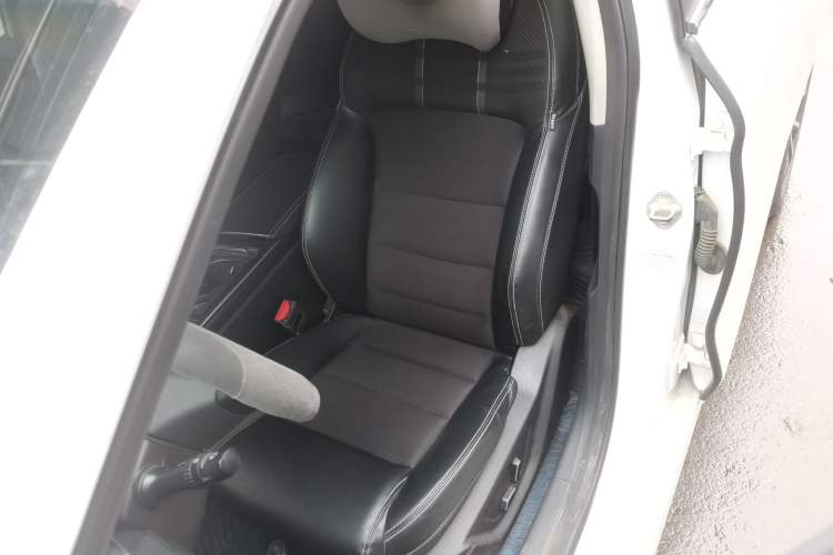 Used Geely Auto Binray 2021 1.4T CVT Asian Games Edition
