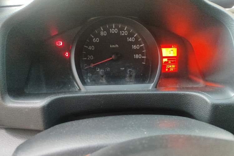 Used Nissan NV200 2013 1.6L Luxury Model China IV Standard Instrument Cluster