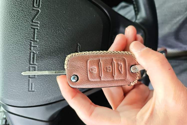 Used FORTHING Lingzhi 2023 M5L 1.6L Base Model 5 Seats Vehicle Key