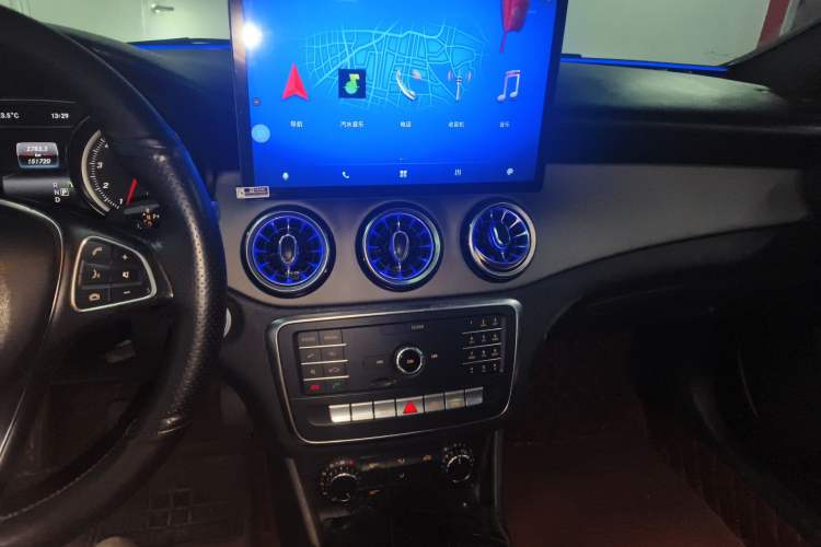 Used Mercedes-Benz CLA 2018 CLA 200 Sport Edition Audio And AC Panel