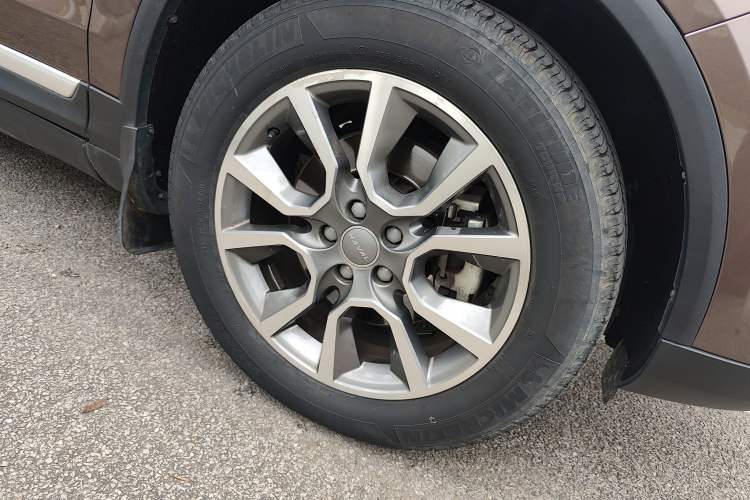 Used Haval H7 2017 Red-Label H7 2.0T Automatic Prestige Model
