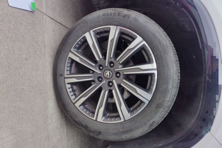 Used Changan CS75 PLUS 2024 3rd Generation Champion Edition 1.5T Intelligent Drive Dynamic Model