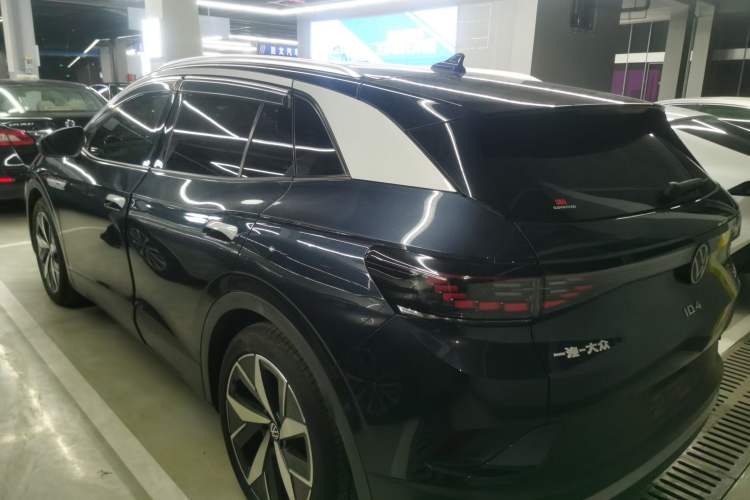 Used Volkswagen ID.4 CROZZ 2021 Long-Range Lite PRO Two-Wheel Drive Version
