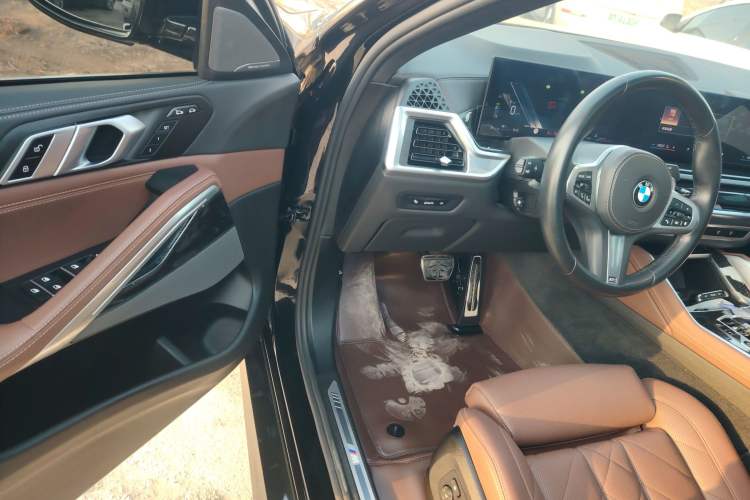 Used BMW X6 2023 xDrive40i M Sport Package
