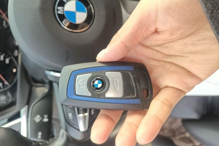 Used BMW 3 Series GT 2020 320i M Sport Package Interior 1