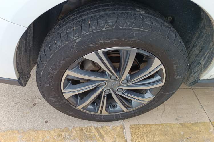 Used Geely Auto Vision X6 2021 PRO 1.4T Automatic Prestige Model Right Rear Wheel Hub