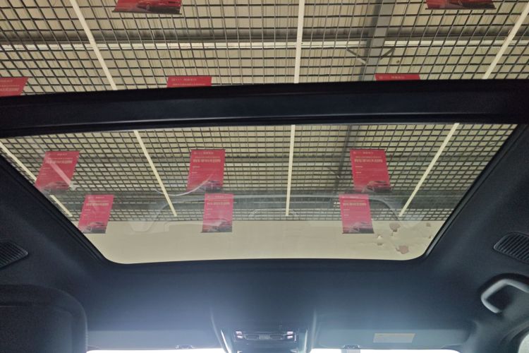 Used Formula Leopard 5 2023 Navigator Edition Headliner