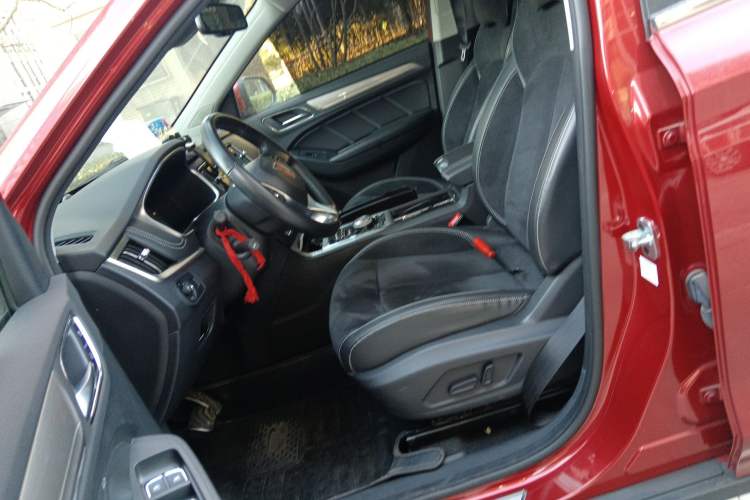 Used Roewe RX5 New Energy 2017 ERX5 EV400 Electric Internet Flagship Edition Left Front Seat