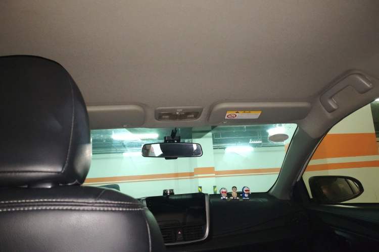 Used Toyota Vios 2017 1.5L CVT Innovation Edition Headliner