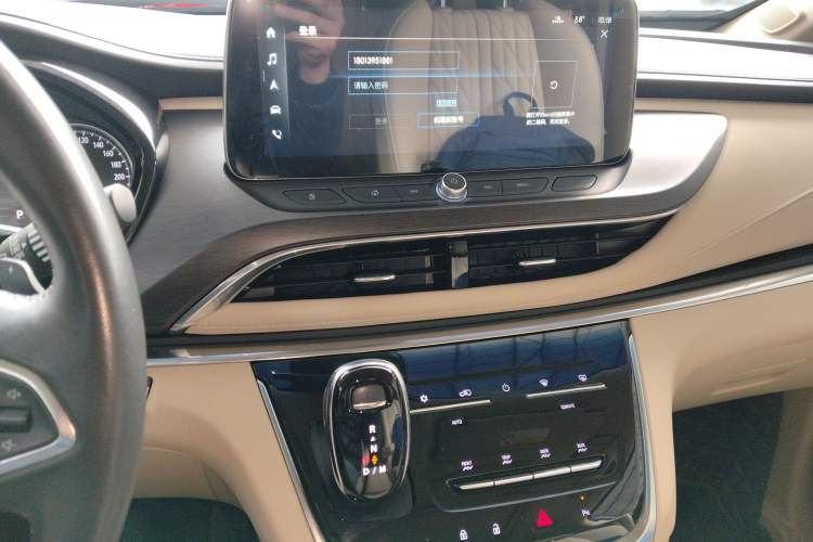 Used Buick GL8 2023 Land Executive Class 652T Luxury Model