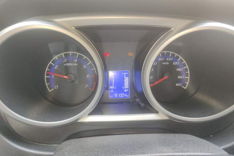 Used CHANGAN KAICHENG Ounuo S 2014 1.5L Base Version
