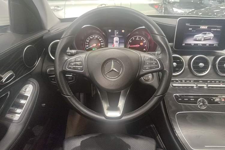 Used Mercedes-Benz C-Class 2018 C 180 L Fashion Edition Sport Version