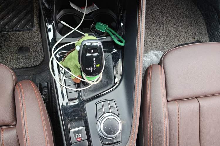 Used BMW X2 2021 Restyled sDrive25i Midnight Edition Gear Lever