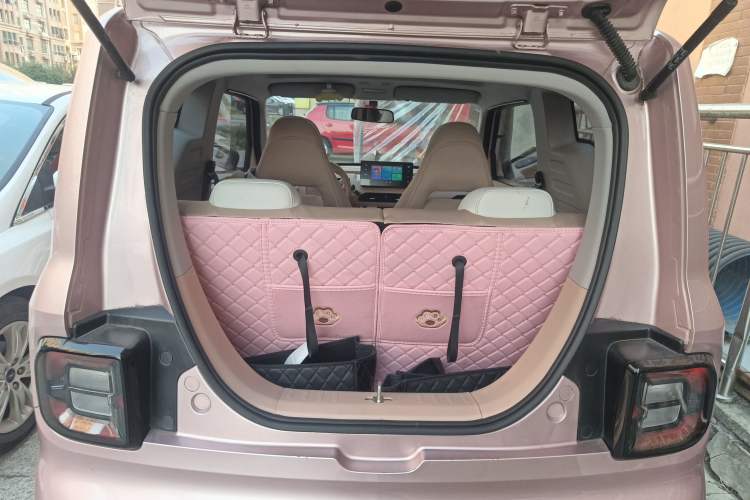 Used Geely Galaxy Panda 2023 Panda Mini New Year Edition Treasure Bear