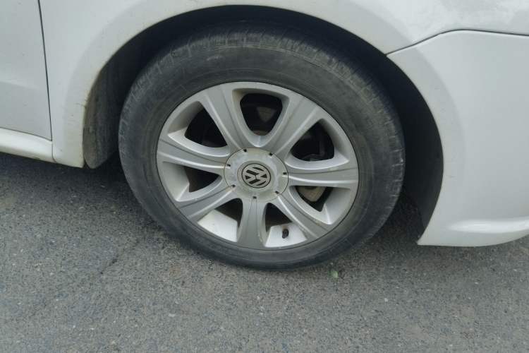 Used Volkswagen Lavida 2011 1.6L Automatic Premium Edition
