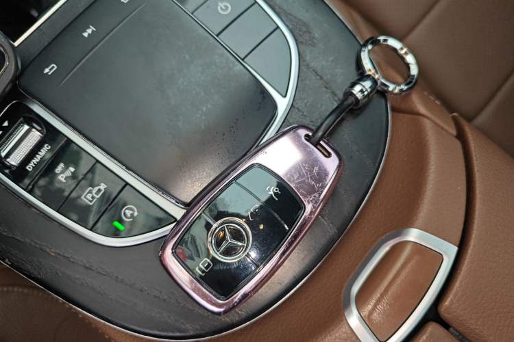 Used Mercedes-Benz E-Class 2020 E 300 L Sporty and Stylish Model Vehicle Key