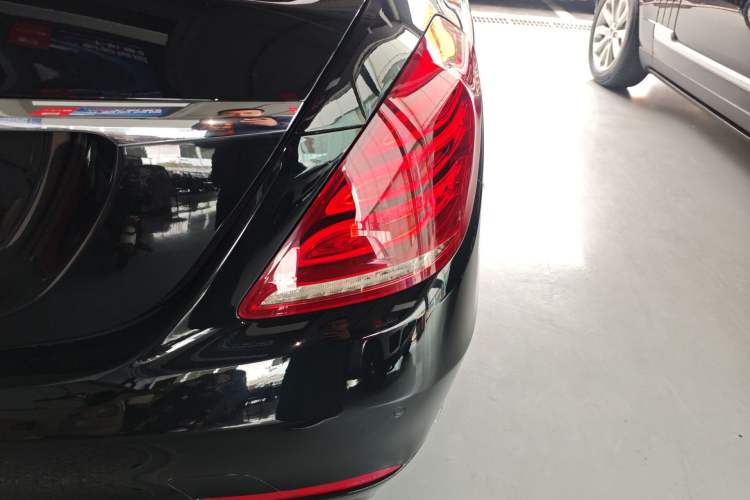 Used Mercedes-Benz S-Class 2014 S 320 L Business Model Exterior 3