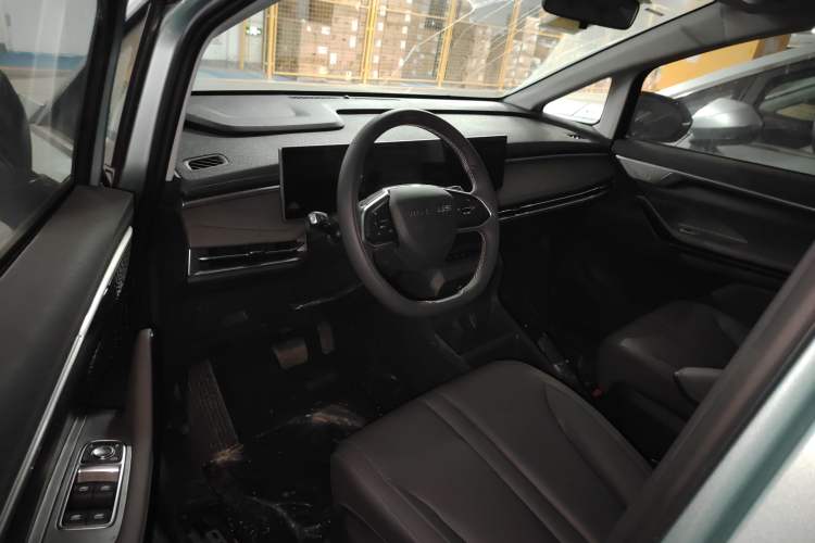 Used SAIC MAXUS Dajia 7 2024 Revised Version Super Hybrid Long-Range Edition Enjoyment Version Left Front Seat