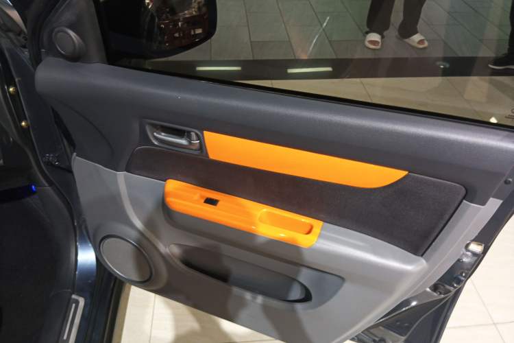 Used Suzuki Swift 2016 1.5L Automatic Fashionable Coolplay Edition