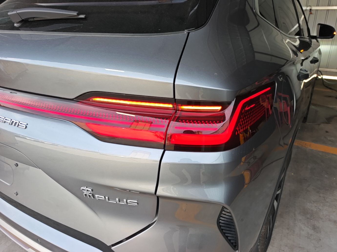 BYD Song PLUS New Energy 2024 Honor Edition EV 520km Luxury Model — снимка 9