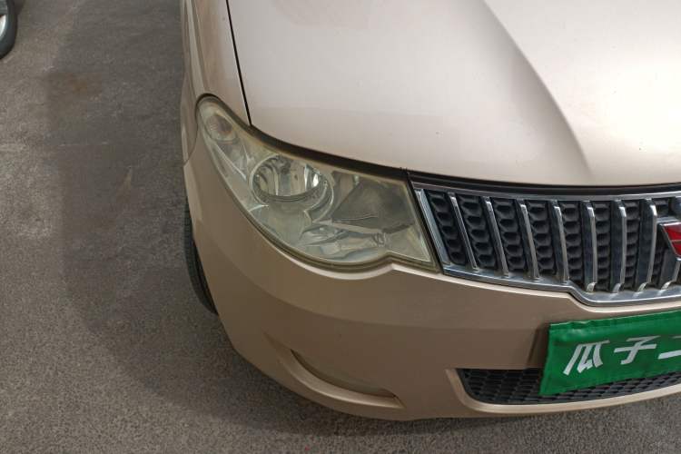 Used Wuling Hongguang 2014 1.2L Standard Model China IV