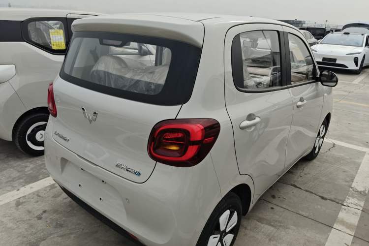 Used Wuling Hongguang MINIEV 2025 Four-Door Version Advanced Edition
