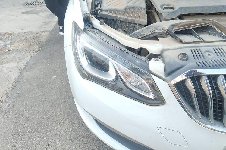 Used Buick GT 2015 15N Manual Luxury Version Right Front Headlight