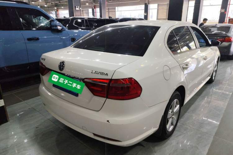 Used Volkswagen Lavida 2015 1.6L Automatic Fashion Edition