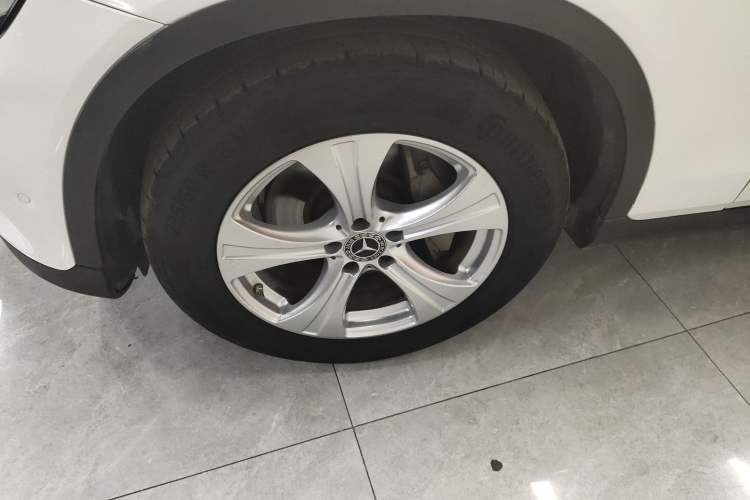 Used Mercedes-Benz GLC 2020 GLC 260 L 4MATIC Dynamic Model
