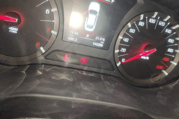 Used GAC Trumpchi GA6 2015 1.8T DCT Luxury Navigation Model Odometer Close Up