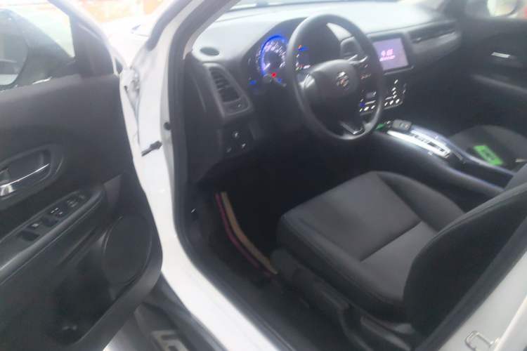 Used Everus VE-1 2020 Travel Edition
