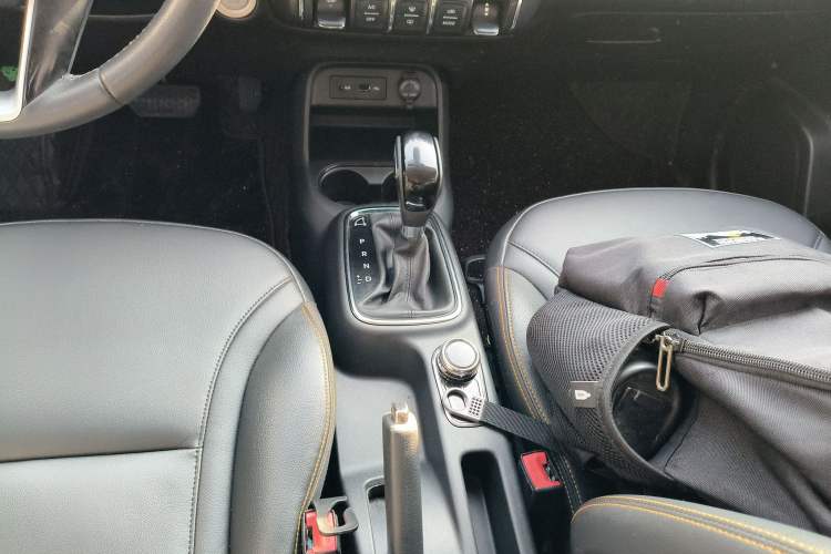 Used Dongfeng Aeolus AX4 2017 1.4T DCT Trendy Edition