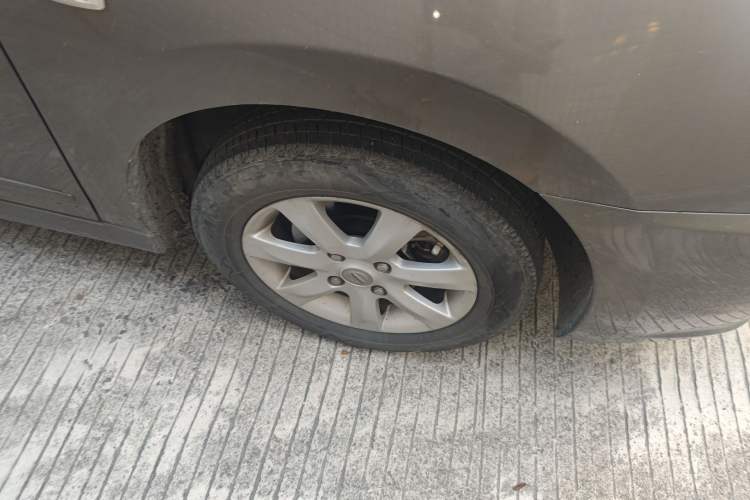 Used Nissan Sylphy 2018 Classic 1.6XE CVT Comfort Edition Right Front Wheel Hub