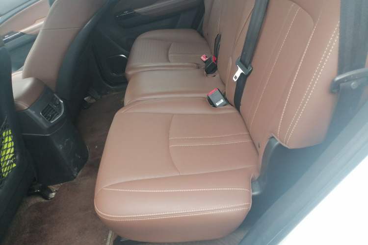 Used BYD S7 2017 2.0T Automatic Prestige Edition Left Rear Seat