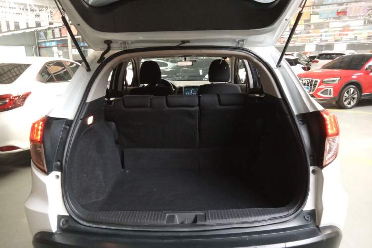 Used Honda Vezel 2017 1.5L CVT 2WD Comfort Model