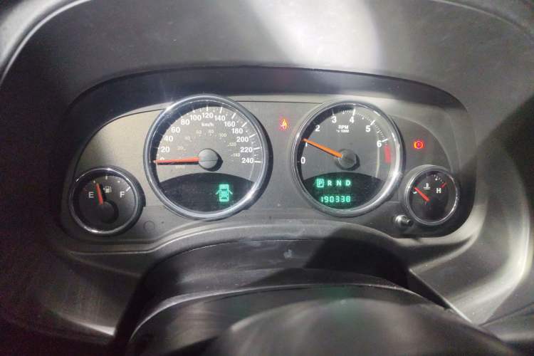 Used Jeep Compass 2013 2.4L Four-wheel Drive Black Edition with Navigation Instrument Cluster