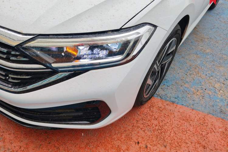 Used Volkswagen Sagitar 2023 300TSI DSG Excellence Edition Left Front Headlight