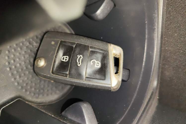 Used Volkswagen Tayron 2023 300TSI Two-Wheel-Drive Luxury Plus Advanced Edition
