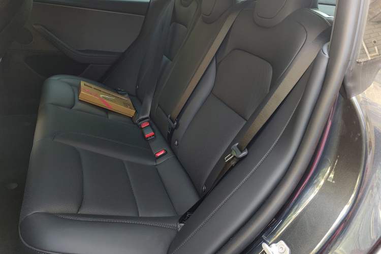 Used Tesla Model 3 2025 Model Revised Rear-Wheel-Drive Version
