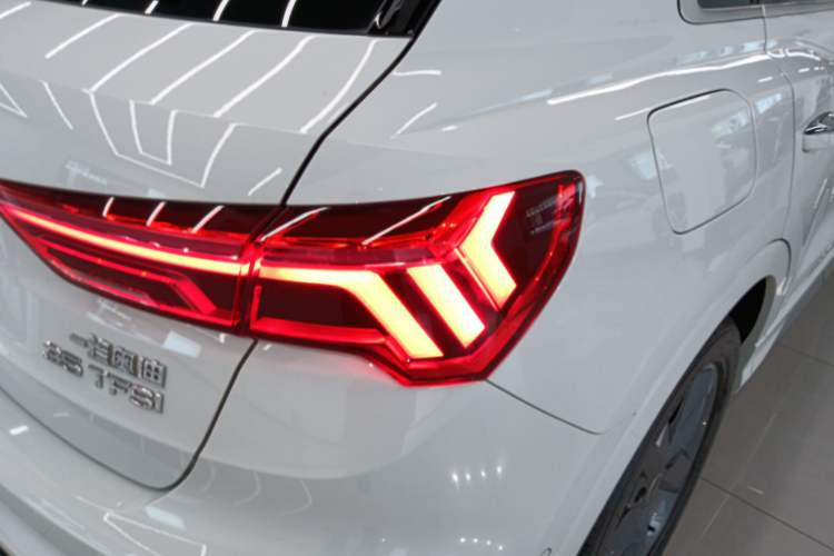 Used Audi Q3 2024 35 TFSI Fashion Dynamic Edition