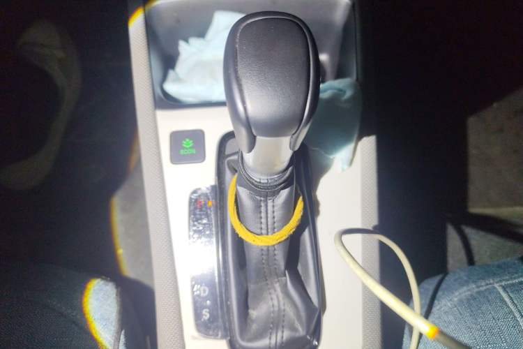 Used Honda LIFE 2023 1.5L CVT SPO-SS Dynamic Edition Gear Lever