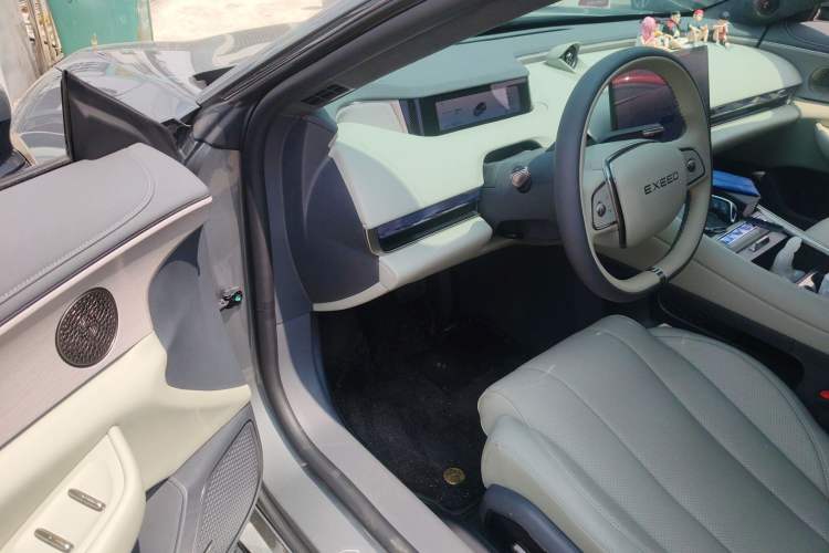 Used EXEED Star Era ES 2025 Extended-Range Pro High-Speed Driver Assistance
