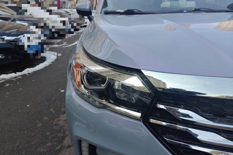 Used GAC Trumpchi GS4 2017 235T Automatic Two-Wheel Drive Elite Edition Right Front Headlight